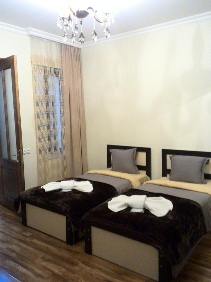 Avlabari Apartment *
